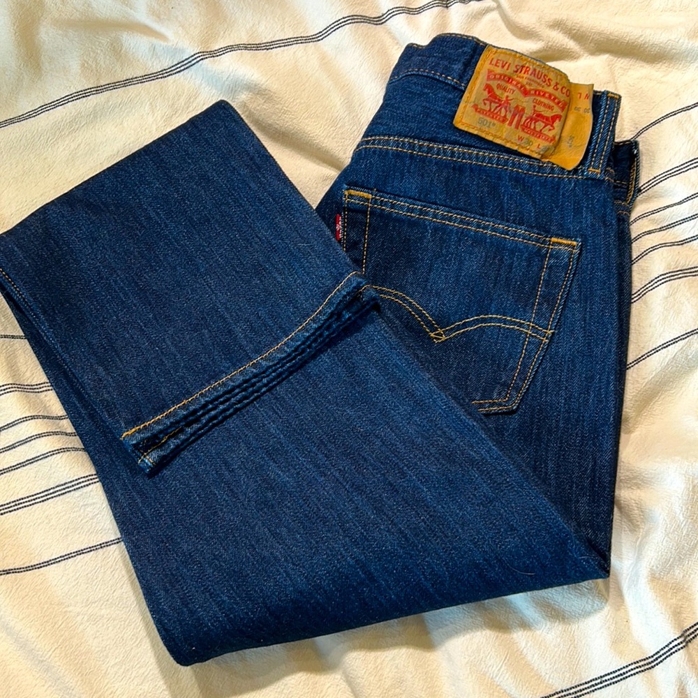 LEVIS NEVER BEEN WORN mens 30x30